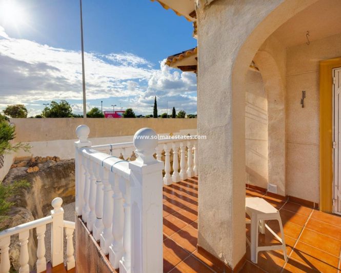 Image No.42-Villa de 4 chambres à vendre à Playa Flamenca