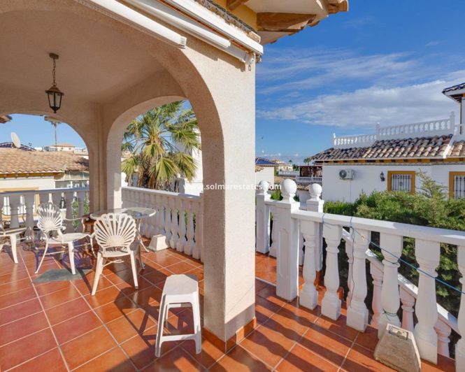 Image No.45-Villa de 4 chambres à vendre à Playa Flamenca
