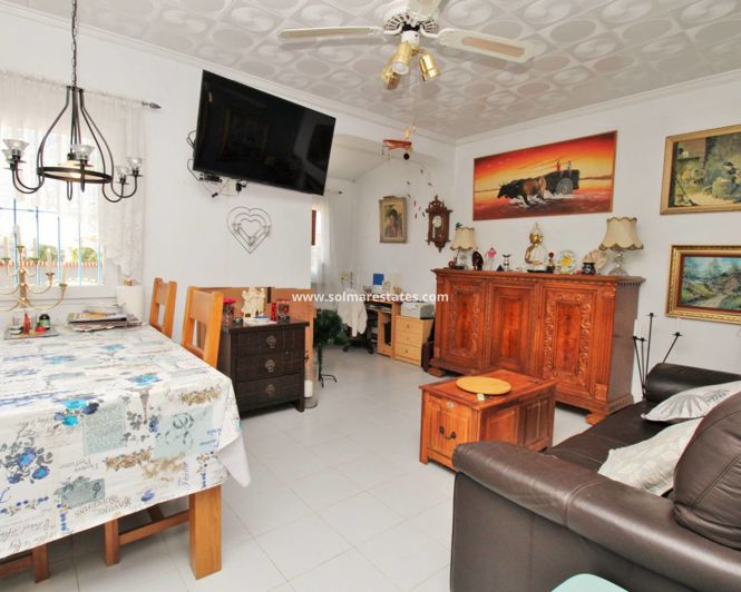 Image No.7-Villa de 2 chambres à vendre à Torrevieja