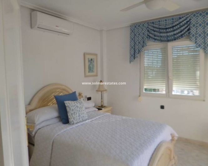 Image No.12-3 Bed Villa for sale