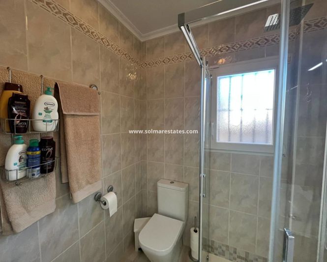 Image No.36-3 Bed Villa for sale