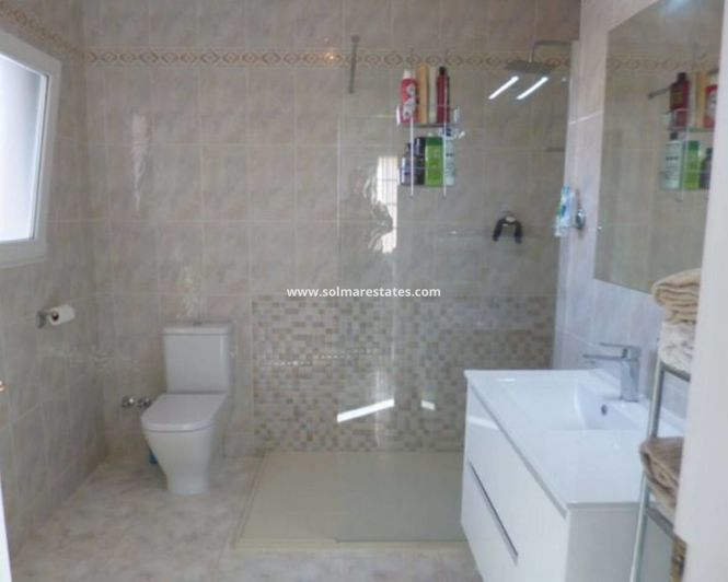 Image No.7-3 Bed Villa for sale