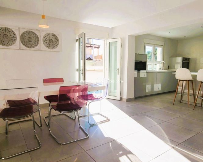 Image No.16-Villa de 4 chambres à vendre à Los Balcones