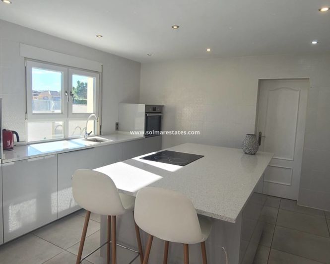 Image No.27-Villa de 4 chambres à vendre à Los Balcones