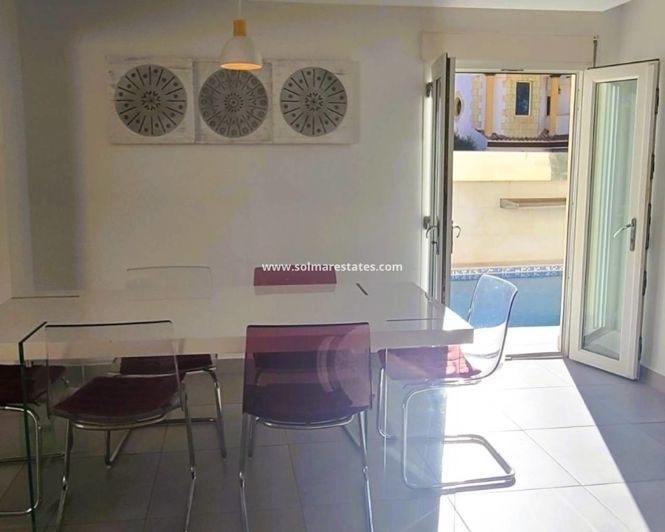 Image No.37-Villa de 4 chambres à vendre à Los Balcones