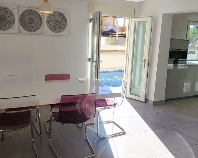 Image No.38-Villa de 4 chambres à vendre à Los Balcones