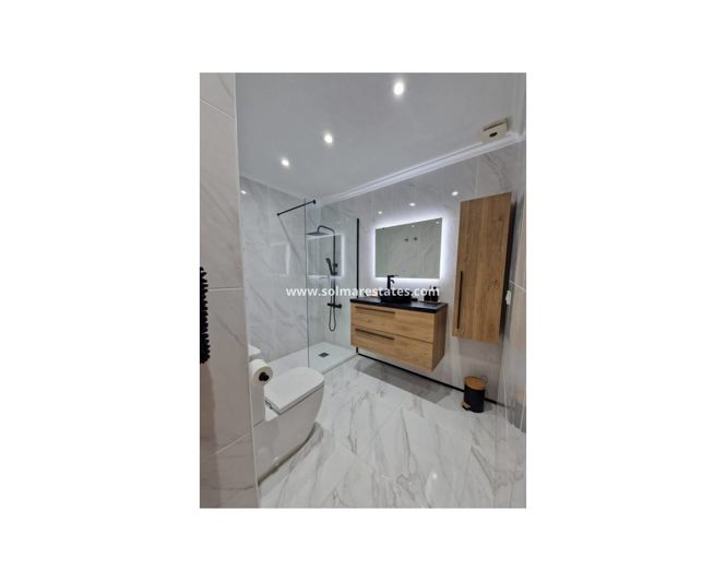 Image No.4-3 Bed House for sale