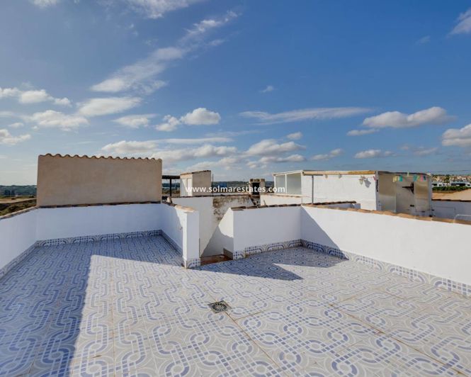 Image No.12-2 Bed Apartment for sale