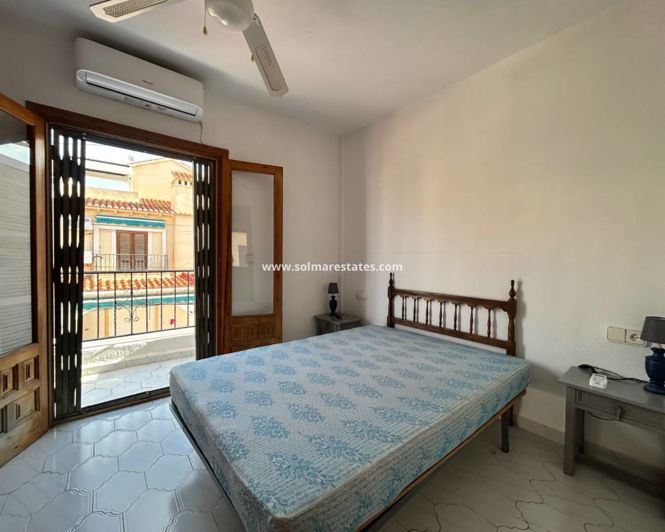 Image No.19-2 Bed Townhouse for sale