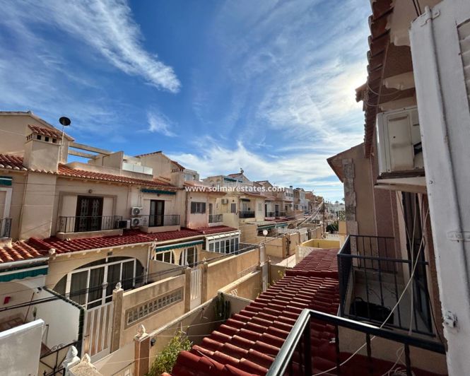 Image No.23-2 Bed Townhouse for sale