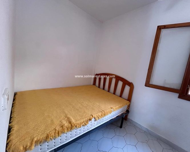 Image No.28-2 Bed Townhouse for sale