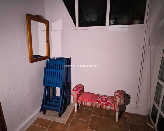 Image No.36-2 Bed Townhouse for sale