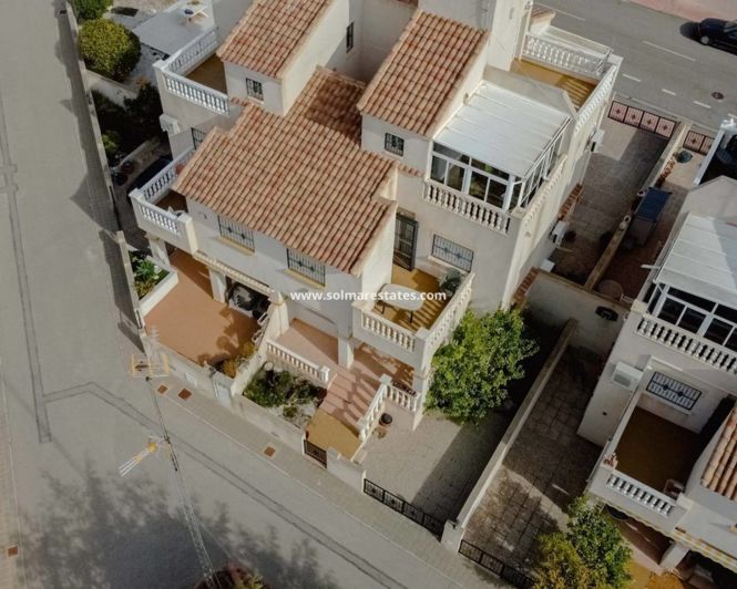 Image No.2-2 Bed Quad for sale