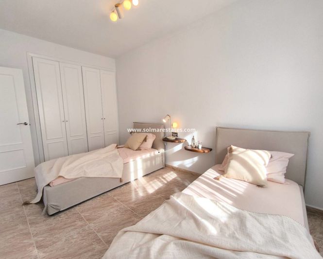 Image No.12-3 Bed Villa for sale