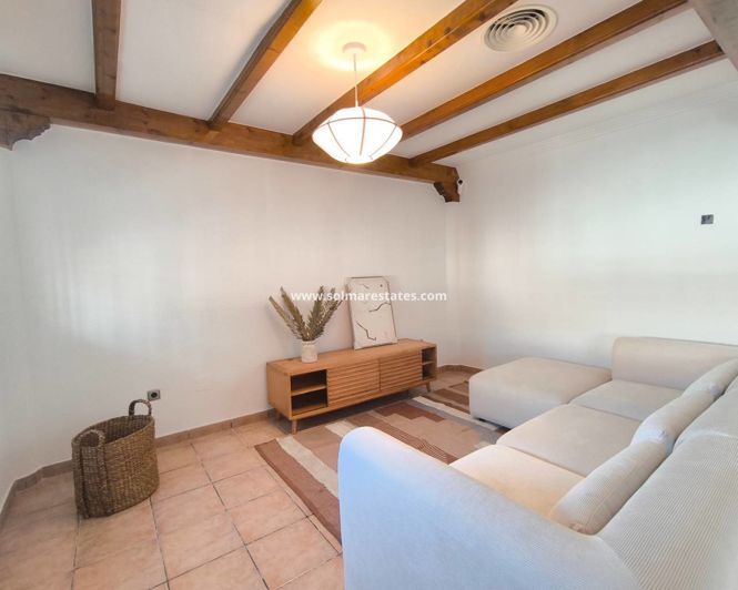 Image No.6-3 Bed Villa for sale