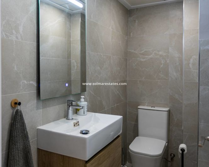 Image No.14-Maison de ville de 3 chambres à vendre à Torrevieja