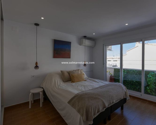 Image No.19-Maison de ville de 3 chambres à vendre à Torrevieja