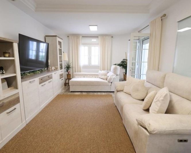 Image No.17-4 Bed Villa for sale