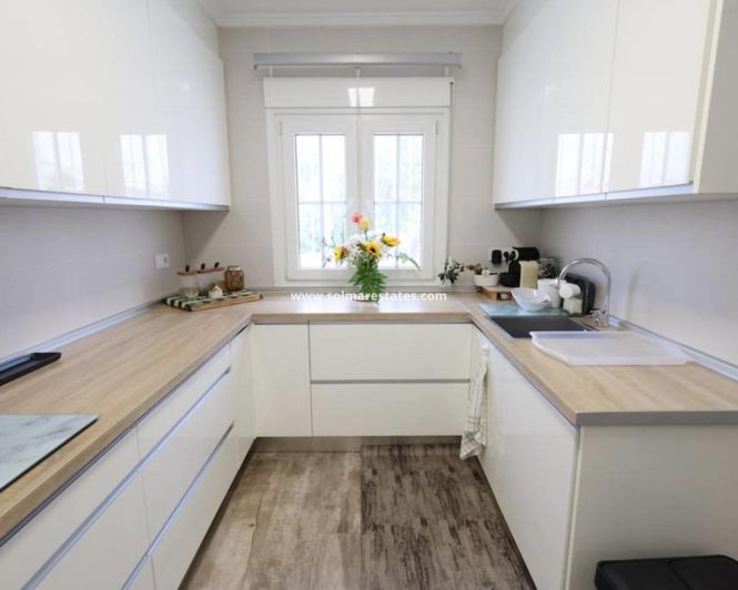 Image No.22-4 Bed Villa for sale