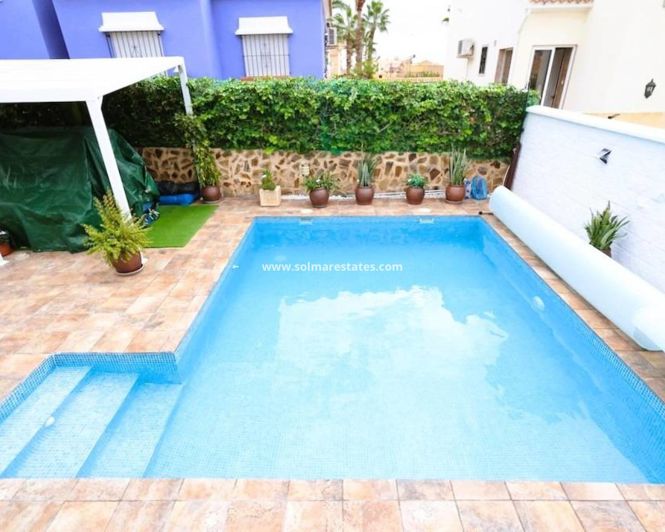 Image No.5-4 Bed Villa for sale