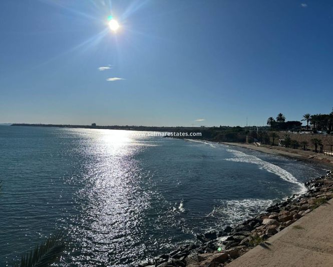 Image No.32-2 Bed Apartment for sale