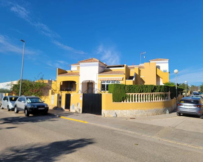 Image No.11-3 Bed Bungalow for sale