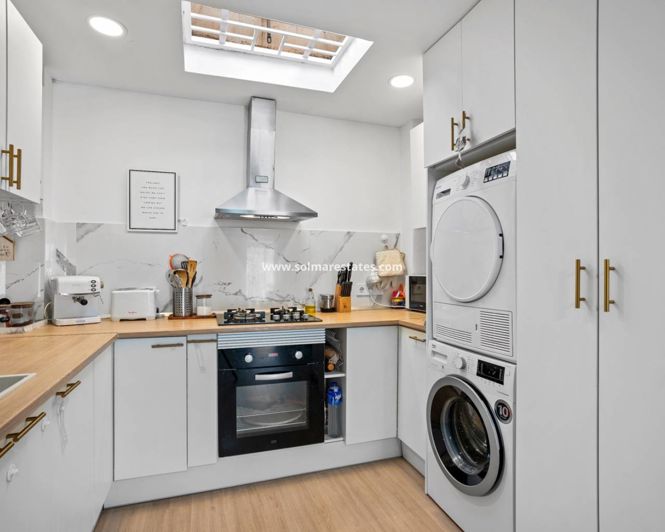 Image No.9-2 Bed Bungalow for sale