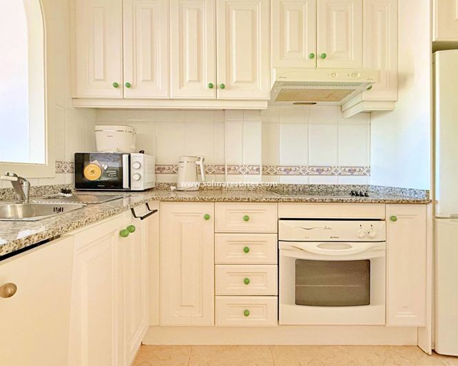 Image No.10-2 Bed Townhouse for sale