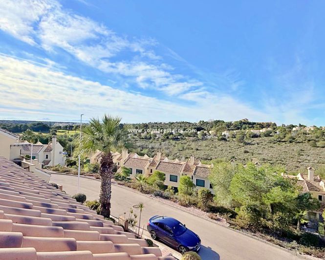 Image No.24-2 Bed Townhouse for sale