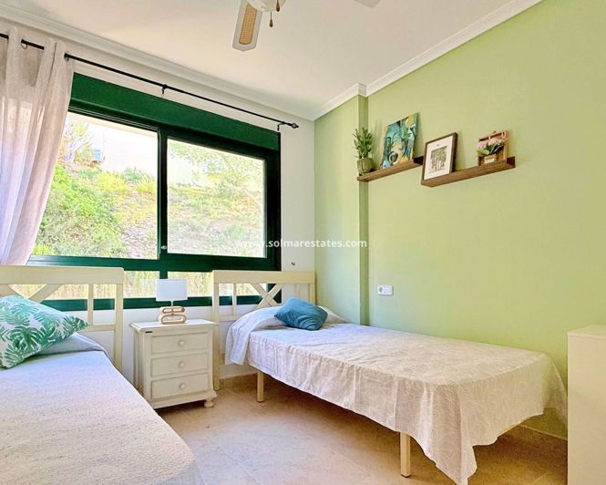 Image No.26-2 Bed Townhouse for sale