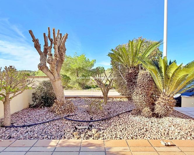 Image No.34-2 Bed Townhouse for sale