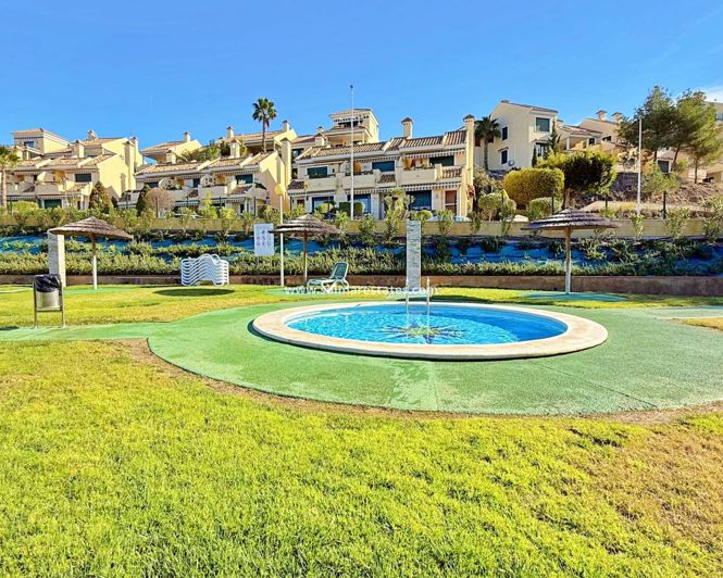 Image No.38-2 Bed Townhouse for sale