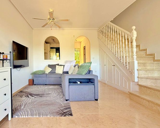 Image No.4-2 Bed Townhouse for sale