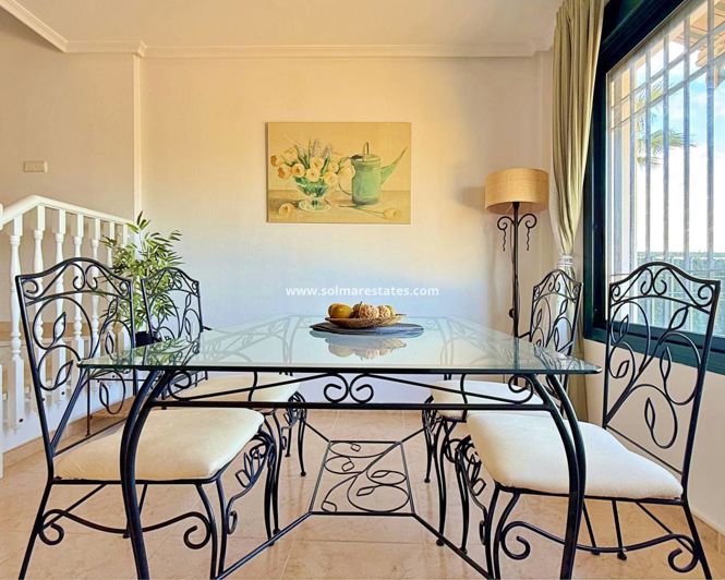 Image No.9-2 Bed Townhouse for sale