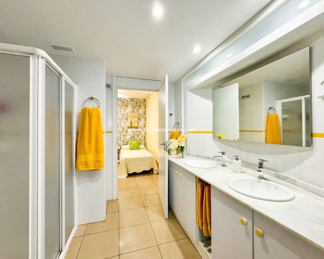 Image No.15-2 Bed Apartment for sale