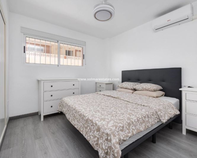 Image No.17-2 Bed Apartment for sale