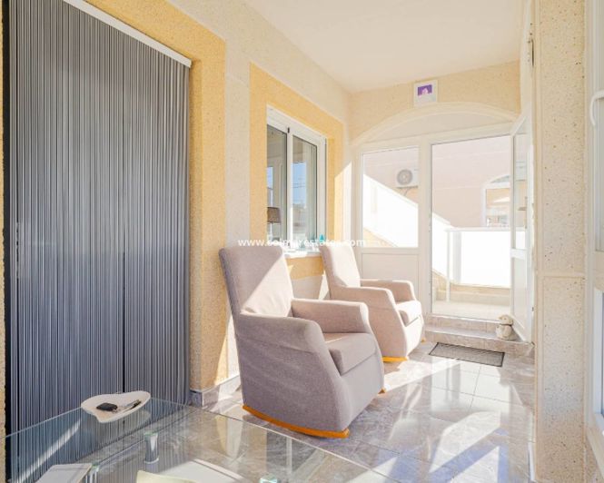 Image No.16-2 Bed Villa for sale