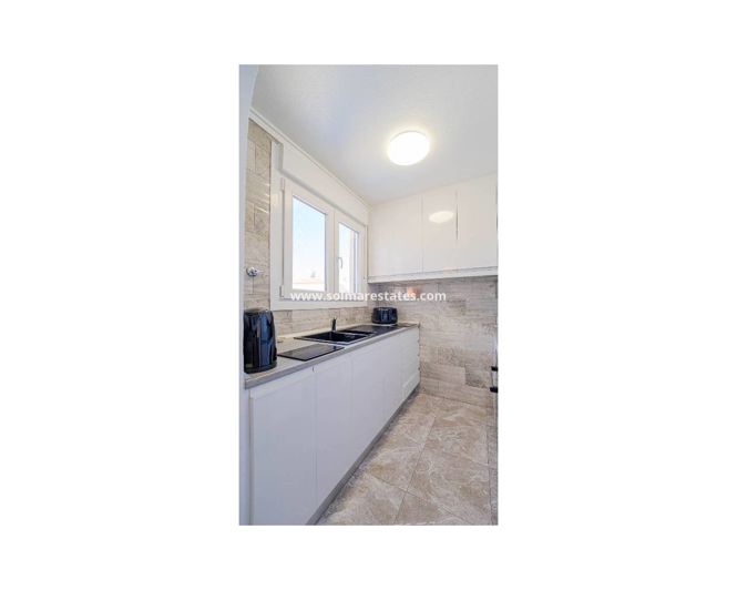 Image No.25-2 Bed Villa for sale