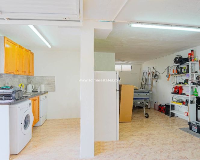 Image No.37-2 Bed Villa for sale