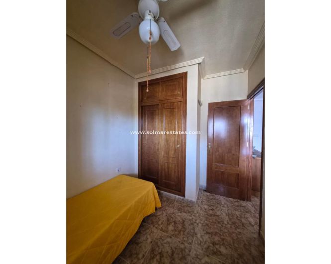 Image No.17-2 Bed Apartment for sale