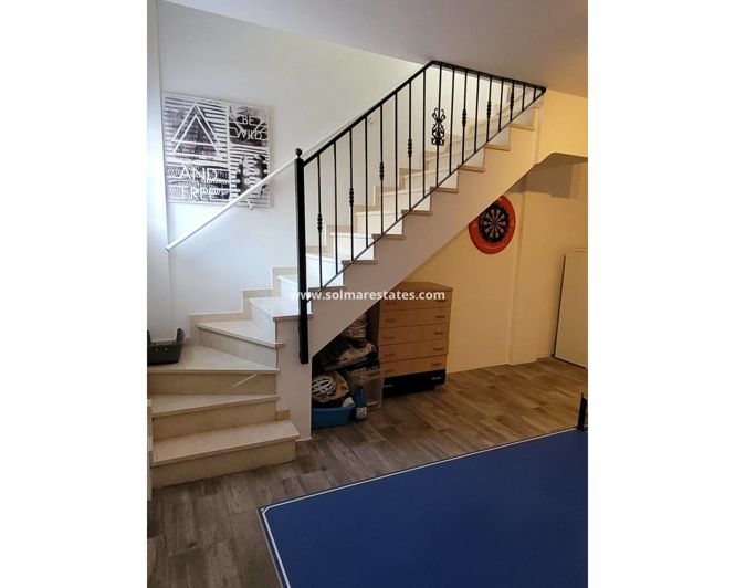 Image No.18-2 Bed Townhouse for sale