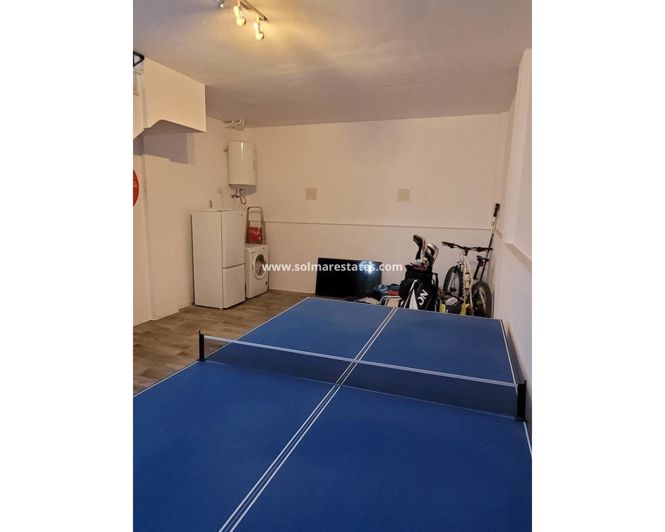 Image No.21-2 Bed Townhouse for sale