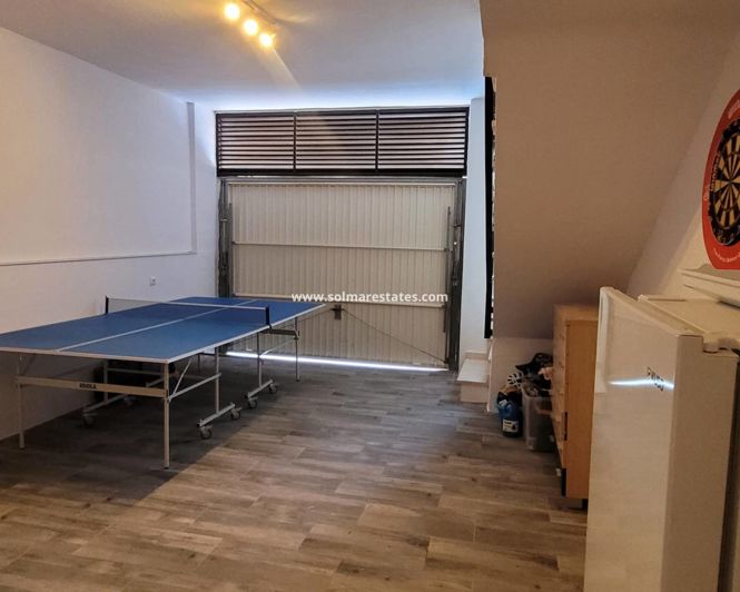 Image No.22-2 Bed Townhouse for sale