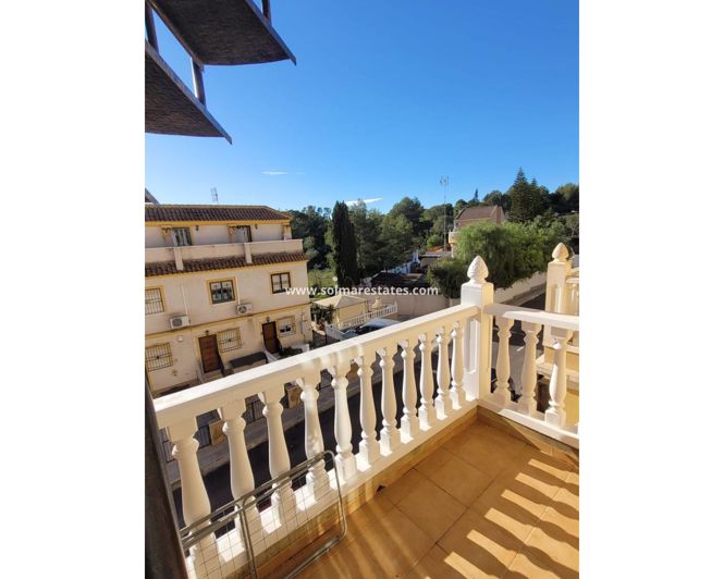 Image No.23-2 Bed Townhouse for sale