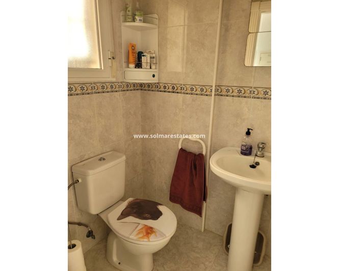 Image No.26-2 Bed Townhouse for sale