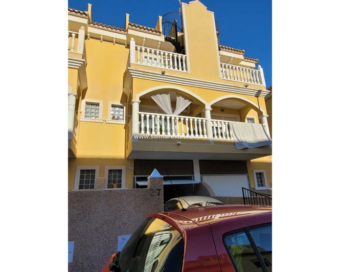 Image No.4-2 Bed Townhouse for sale