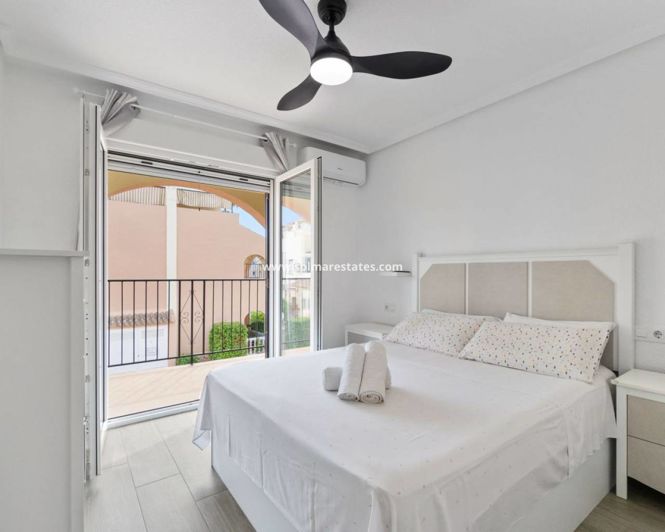 Image No.10-3 Bed Townhouse for sale