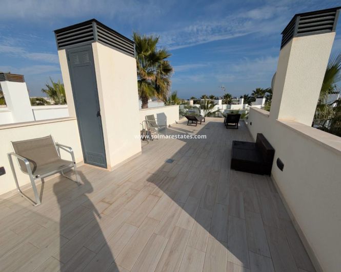 Image No.23-Villa de 3 chambres à vendre à Cabo Roig