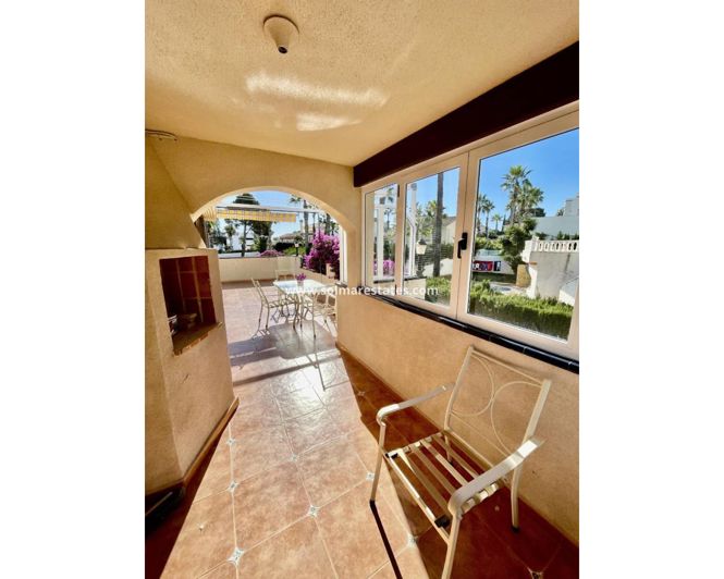 Image No.15-3 Bed Villa for sale