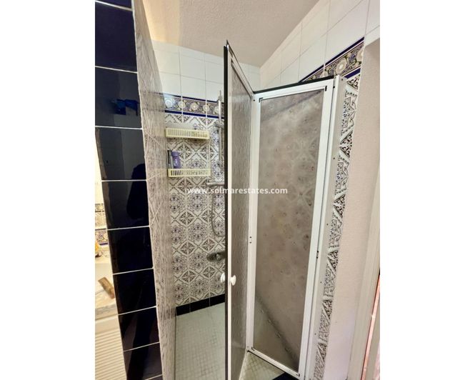 Image No.27-3 Bed Villa for sale